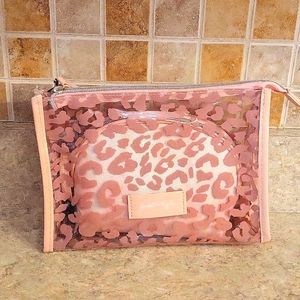 Kendell + Kylie Makeup Bag Set š
